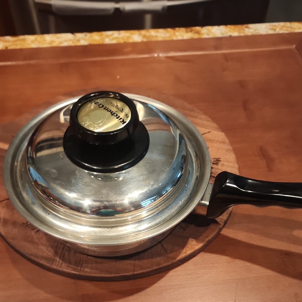 Kitchen Craft Stainless Steel 1qt Saucepan with Lid